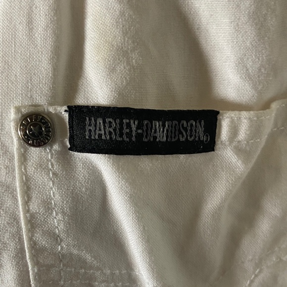 Harley-Davidson White Denim Vest with Red and Black Graphic - Picture 3 of 10